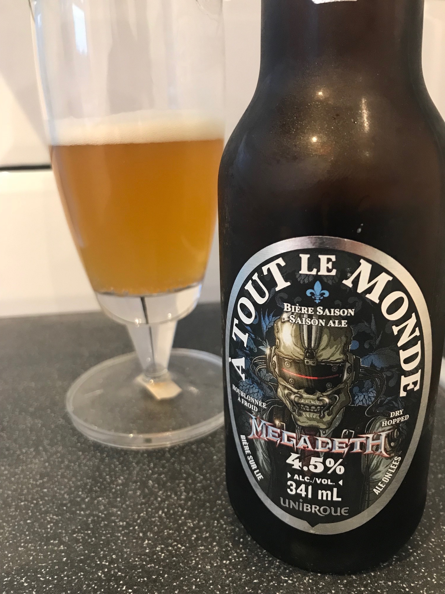 Megadeth Beer À Tout Le Monde Bitten & Written London restaurant scene. From the inside...